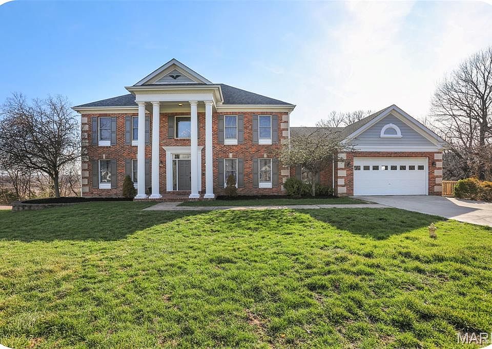 1st image of 6 River Bluff Ct