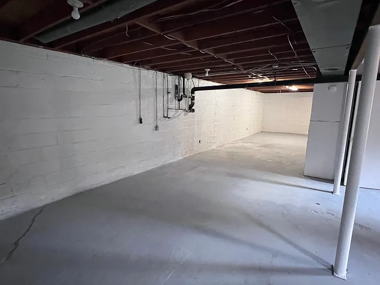 2909 Woodhill Ln — Photo 22