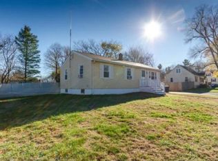 5 Maclarnon Rd, Salem, NH 03079