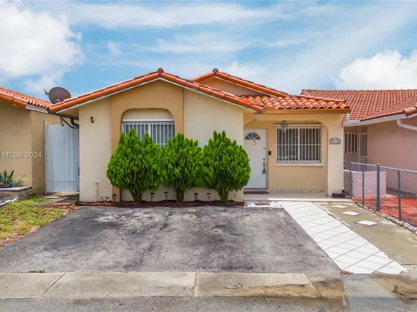 6430 W 25th Ln, Hialeah, FL 33016