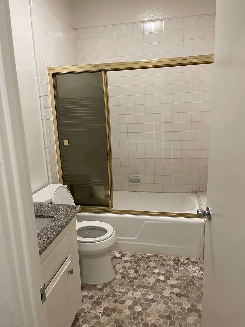 8729 Ashcroft 26,LLC — Photo 1