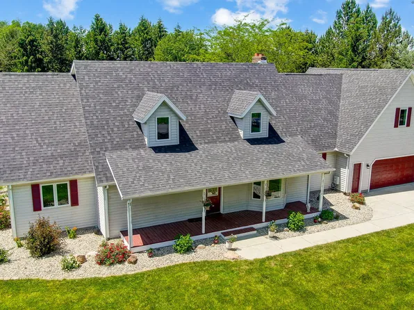 2639 Cremean Rd, Lima, OH 45807