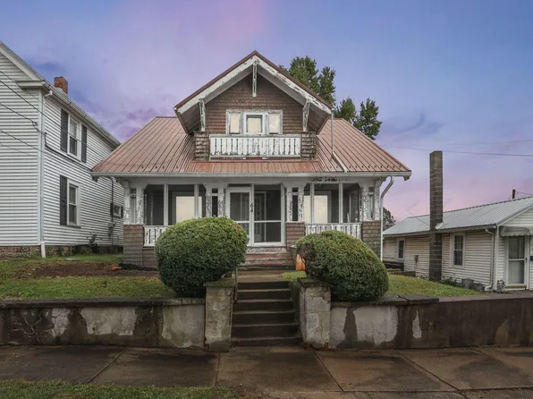 64 S Main St, Fredericktown, OH 43019