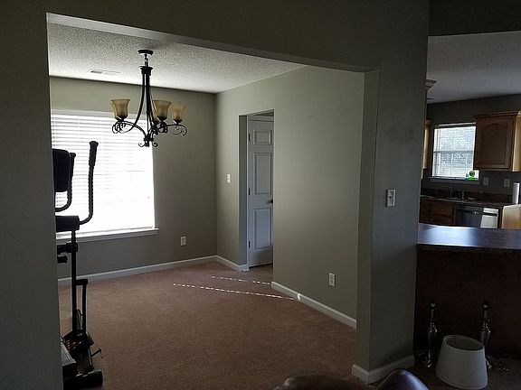 Formal Dining