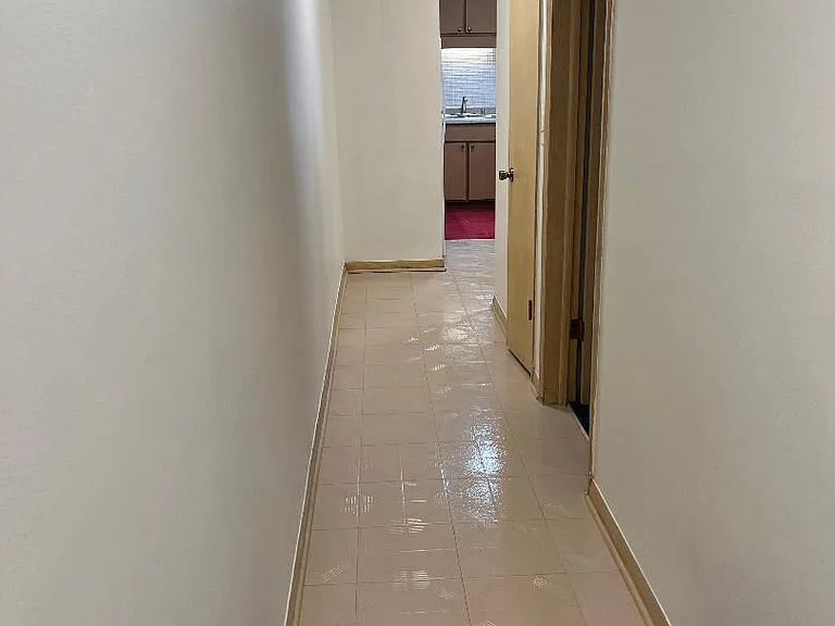 6013 N Damen Ave #2 — Photo 7
