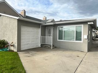 3701 Farquhar Ave, Los Alamitos, CA 90720