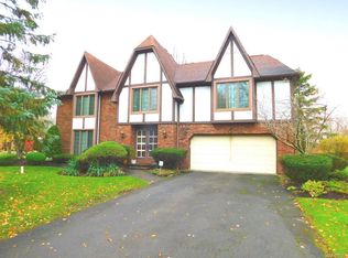 247 Cimarand Ct, Getzville, NY 14068