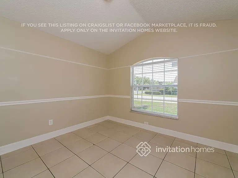 2900 Cool Breeze Cir — Photo 13