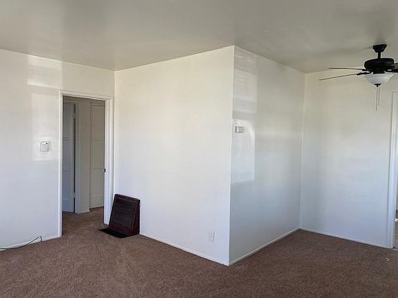 4th image of 8216 Paramount Blvd #8216