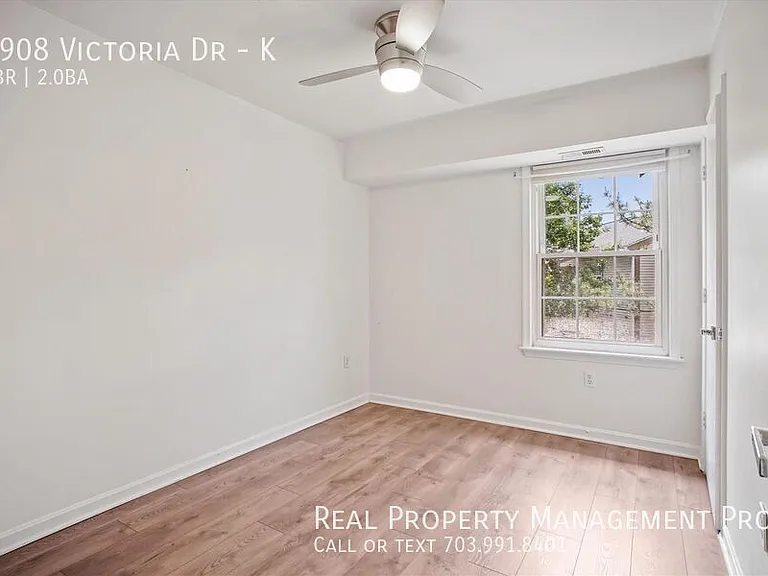 6908 Victoria Dr #K — Photo 20
