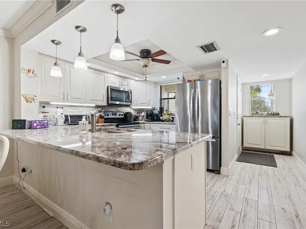 15041 Paddle Creek Dr APT 102, Fort Myers, FL 33919