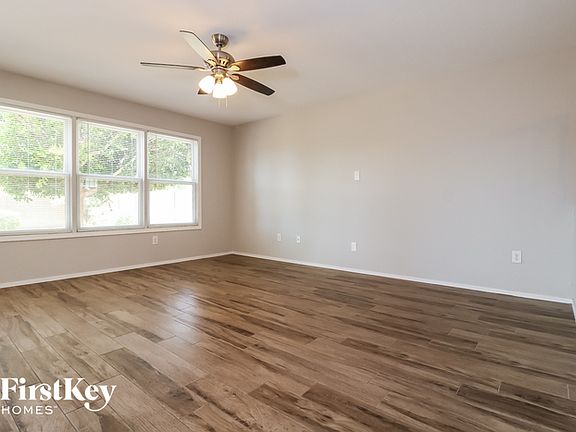 3rd image of 16438 N 172nd Ln