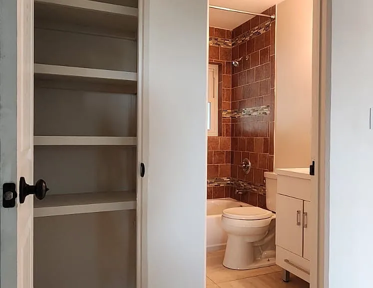 4590 Carson St NE — Photo 15