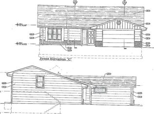 1204 Windover Blvd, Hesston, KS 67062