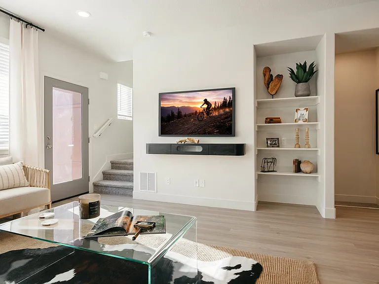 Enduro Townhomes — Photo 9