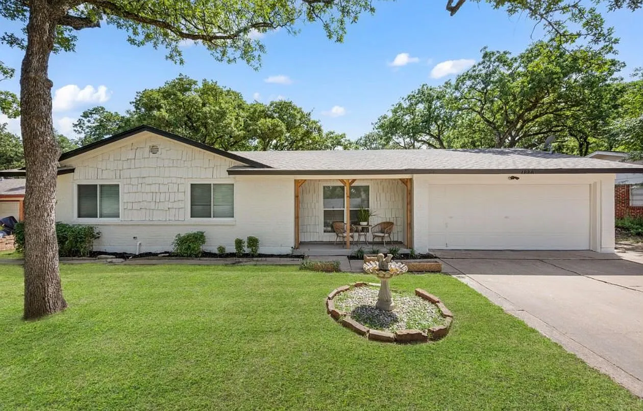3 bed, 1875 sqft, $2,000 — Photo 1