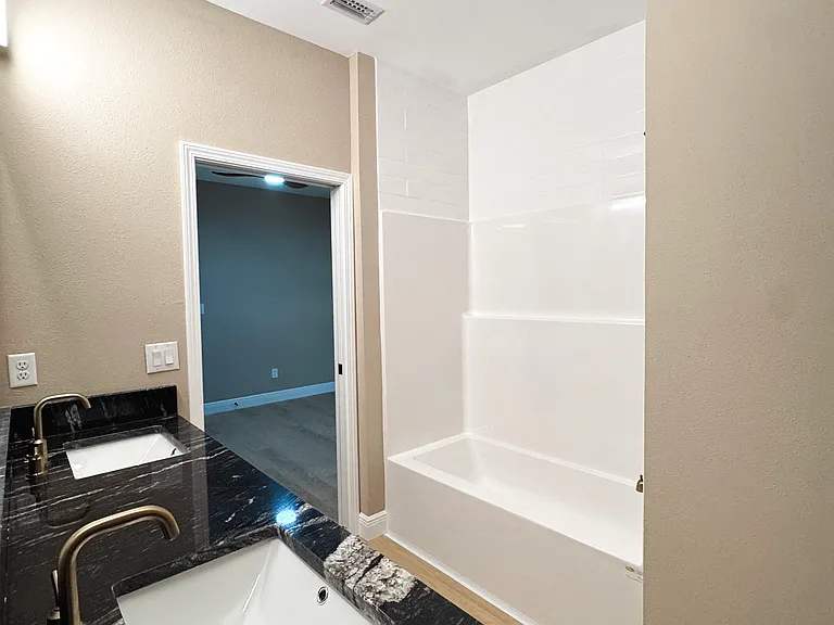 504 E Burgess Rd #C — Photo 19
