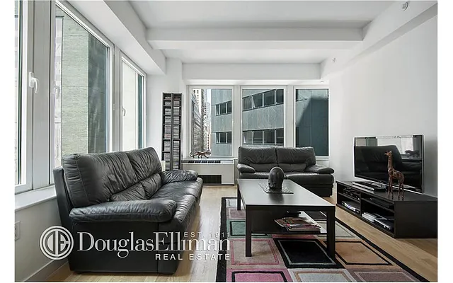 Rented by Douglas Elliman | media 8
