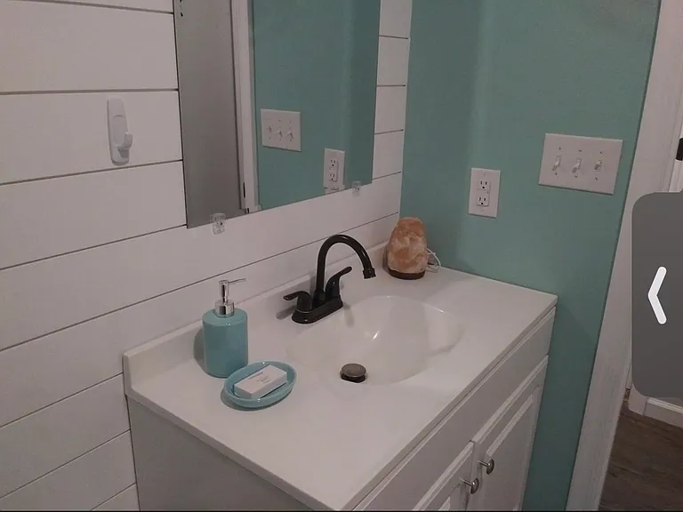 207 Swallow Dr — Photo 5
