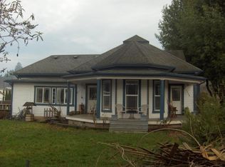 1408 E Quincy Ave, Cottage Grove, OR 97424