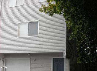 10 Hawthorne Ave #7, Derby, CT 06418