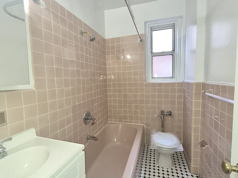 109-05 Queens Blvd #X5 — Photo 10