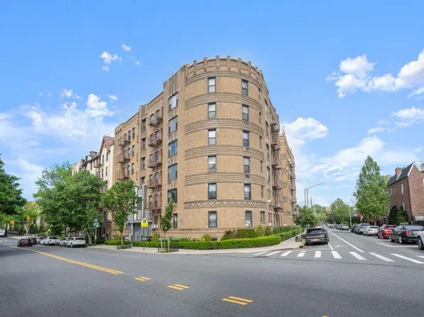 7119 Shore Rd APT 3E, Brooklyn, NY 11209