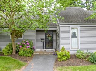 174 Hollister Way S #174, Glastonbury, CT 06033