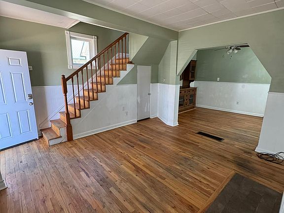 3rd image of 3826 Julian St #3826