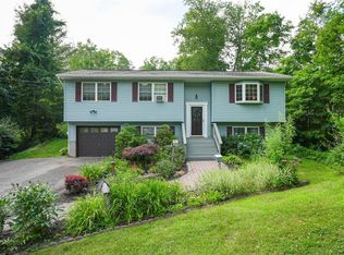 149 Kent Shore Dr, Carmel, NY