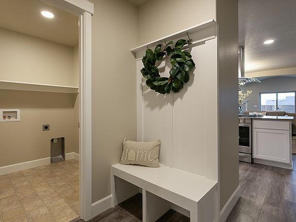 Photos of similar product. Not actual home.
