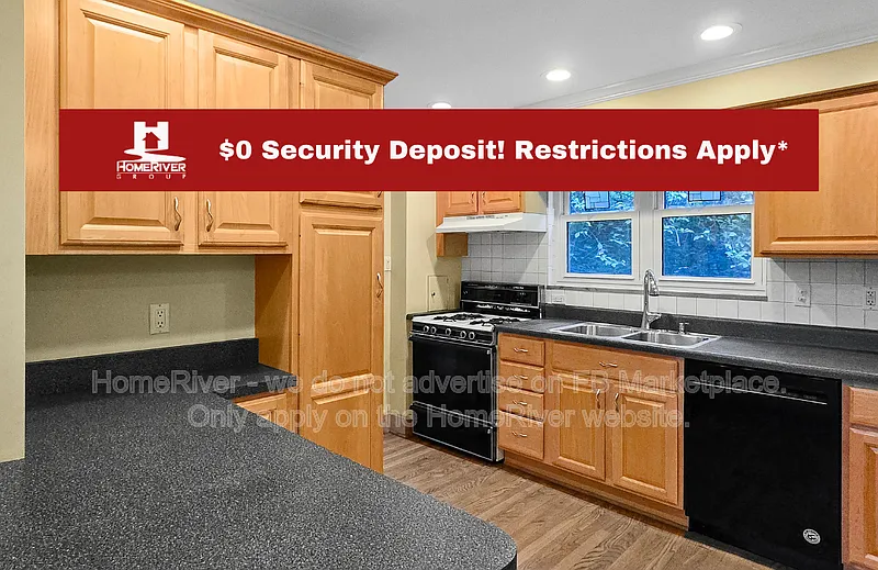 5407 Pocusset St photo 1