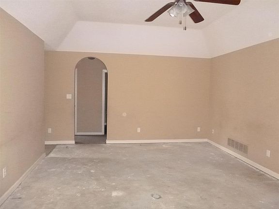 4th image of 5354 Blue Diamond St
