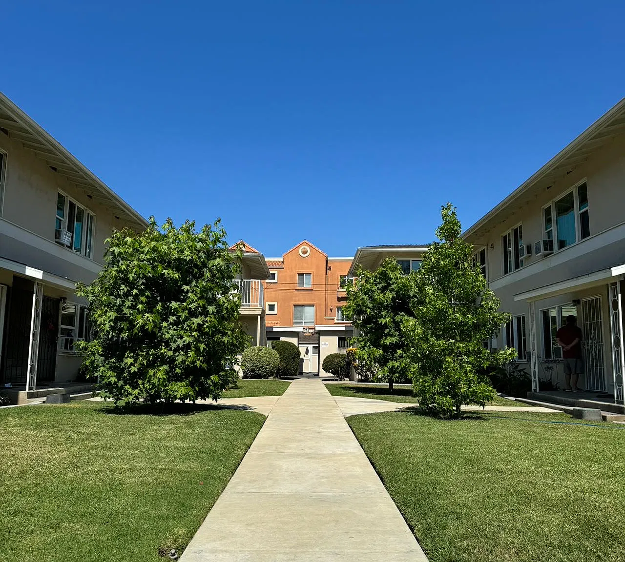 1 bed, 650 sqft, $1,850 — Photo 1