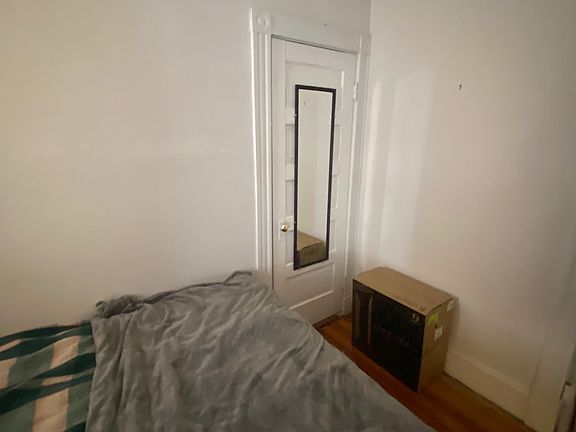 4th image of 82 Bristol Rd #2