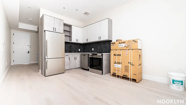 Rented by Nooklyn NYC LLC | media 1