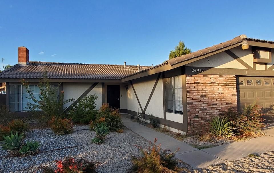 1st image of 24954 Nogal St