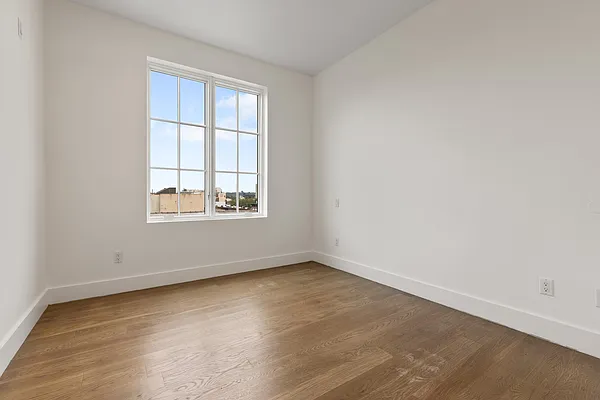 Rented by MNS | media 17