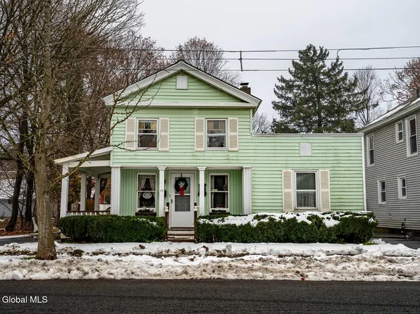 17 Mowry Avenue, Greenwich, NY 12834