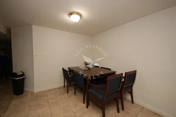 Rented by Red Sparrow Realty Group | media 31