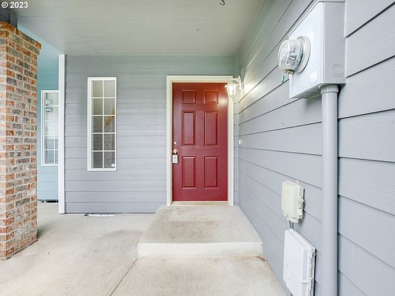 4th image of 15633 NE 15th Pl