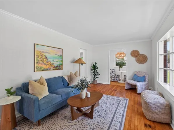 404 Eisenhower Cir, Portsmouth, VA 23701