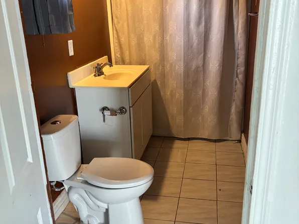 44442 Fern Ave, Lancaster, CA 93534