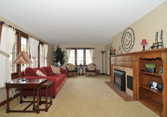 2nd image of 239 Elm St
