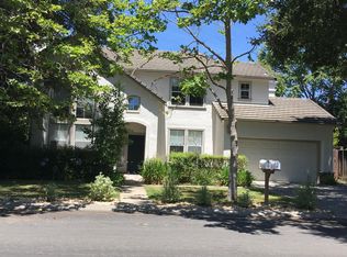 51 E Portola Ave, Los Altos, CA 94022