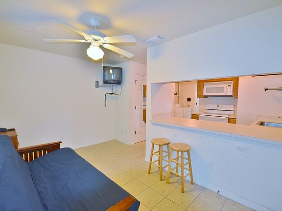 2nd image of 1220 SW 1st Ave APT 101