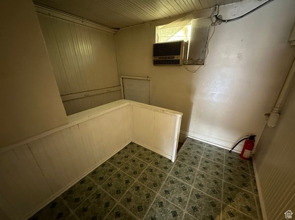 salt-lake-city-utah-445473554 picture