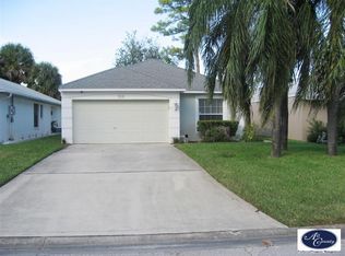 508 Oak Mont Pl, Melbourne, FL 32940