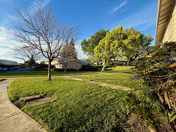 3rd image of 3443 Cunard Ct