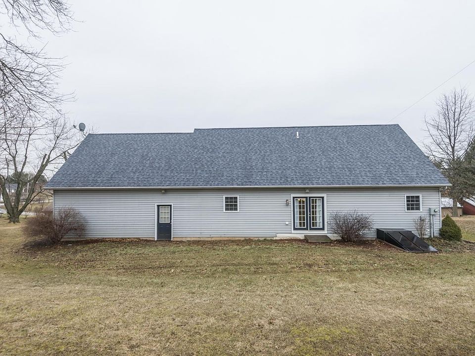 2nd image of 2848 Pleasant Hill Rd